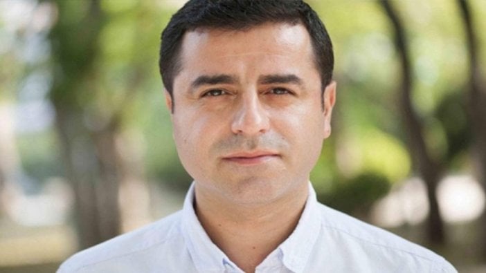 Cihangir'de Demirtaş'a destek eylemi yapmak isteyen 5 kişi gözaltına alındı