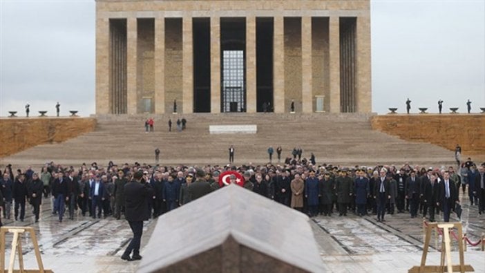 İsmet İnönü vefatının 46. yılında mezarı başında anıldı