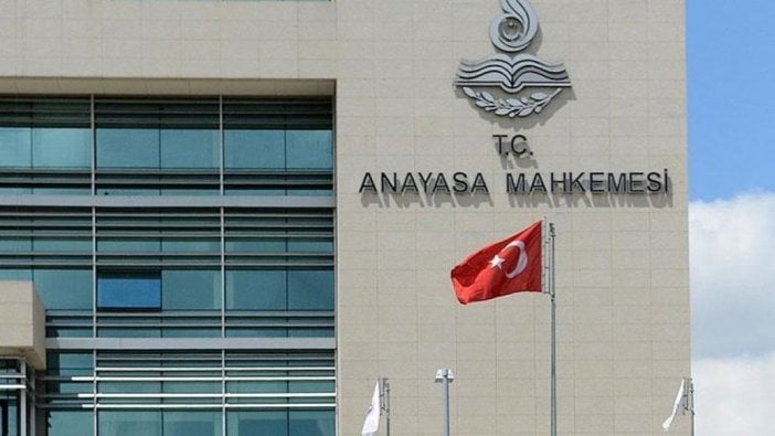 Anayasa Mahkemesi Berberoğlu kararını erteledi