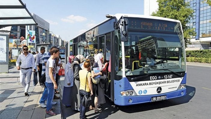 Başkentte toplu taşıma araçları ülke nüfusundan 4 kat fazla yolcu taşıdı