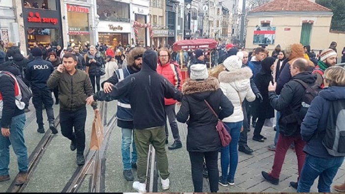 Yılbaşı kutlamaları öncesi Taksim'de yoğun güvenlik önlemi alındı