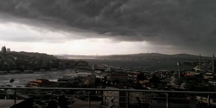 Meteorolojiden İstanbul için şiddetli rüzgar ve yağış uyarısı