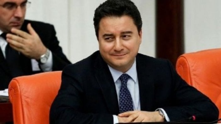 Ali Babacan partinin kuruluşunu yine erteledi