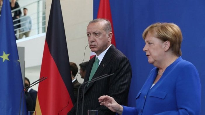 Erdoğan Merkel ile görüştü