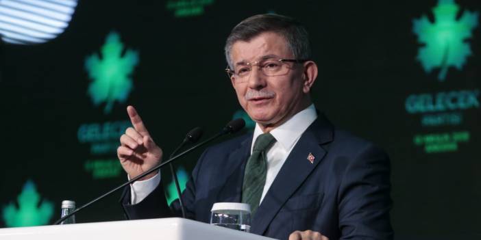 Davutoğlu: Ekonomi rakamlarıyla oynuyorlar