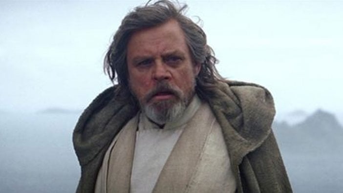 Star Wars'un başrolü Hamill'den Facebook'a reklam protestosu