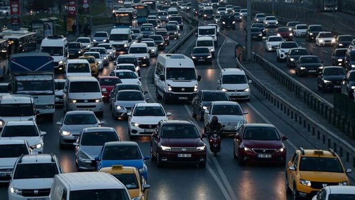 İstanbul'un trafikte harcadığı zaman belli oldu