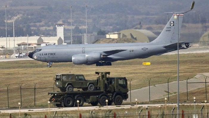 İncirlik Üssü'nde işten çıkarılmalara karşı eylem