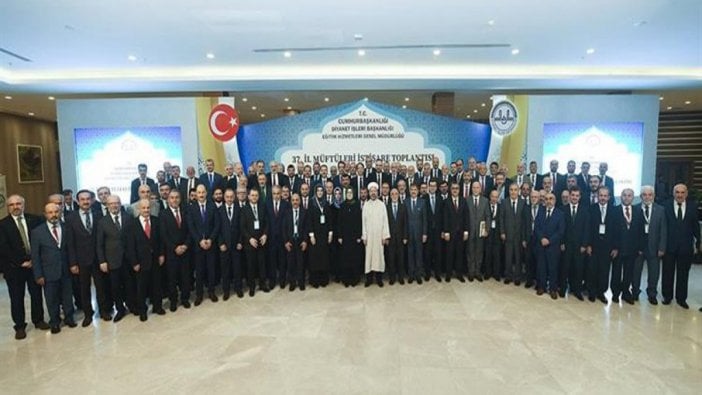 Diyanet'ten 5 yıldızlı seminer