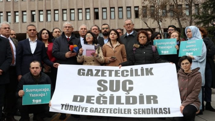 TGS'den 'Gazetecilik suç değildir' eylemi: Kendi çıkarlarımız için değil ülkenin çıkarları için yazıyoruz