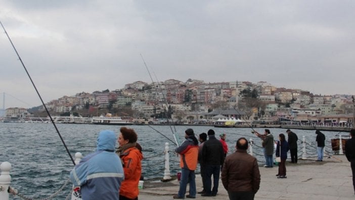 Üsküdar sahilinde balık tutmak yasaklandı