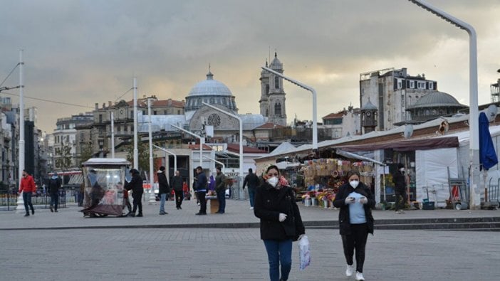 İstanbul İl Pandemi Kurulu toplantısının ardından Vali Yerlikaya yeni kararları açıkladı