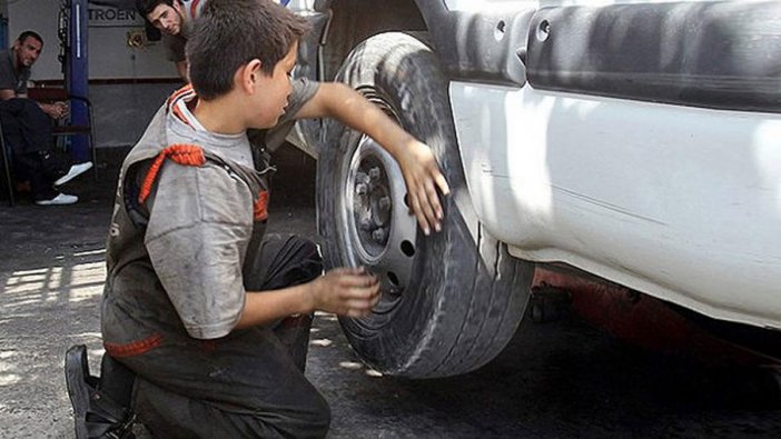 İçişleri Bakanlığından, 20 yaş altı çalışanlar için genelge