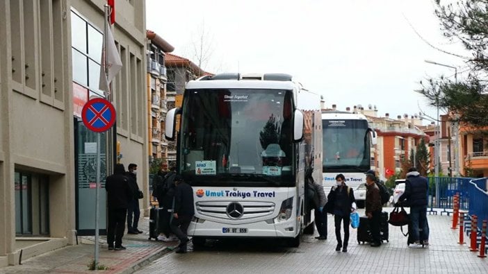 Mersin'de yurttaki karantina süresi dolanlar memleketlerine gönderildi