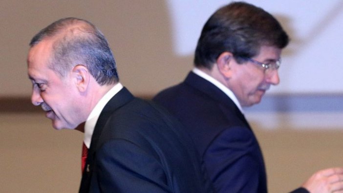 Erdoğan'dan Davutoğlu'na karşı atak: Şehir Üniversitesi kapanıyor mu?