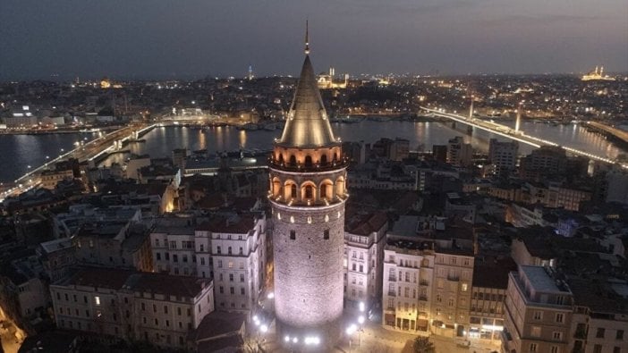 İstanbul'da sokağa çıkma yasağına uymayanlara ceza uygulandı