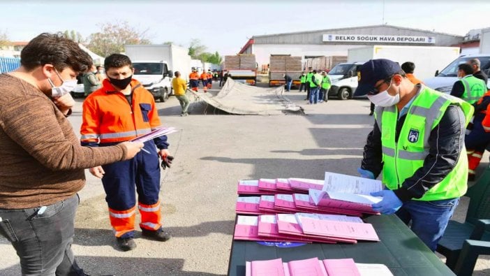 Mansur Yavaş bu kez coronavirüs salgınından etkilenen nakliyecilere el uzattı