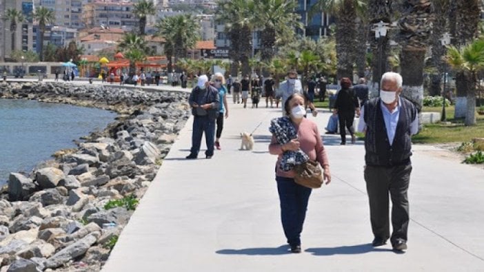 65 yaş üstüne sokağa çıkma izni sırasında 'sıcak hava' uyarısı: Sağlık riski yaratabilecektir