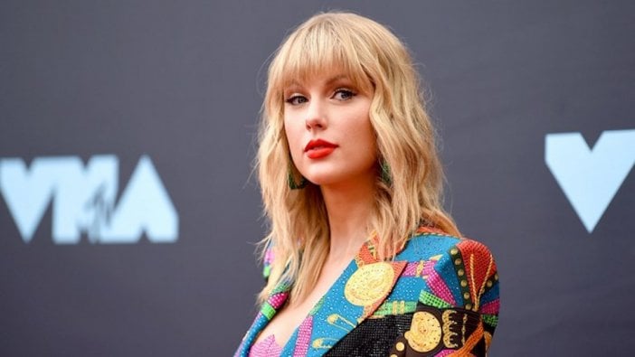 Taylor Swift'ten Trump'a mesaj: Seni tekrar başkan seçtirmeyeceğiz