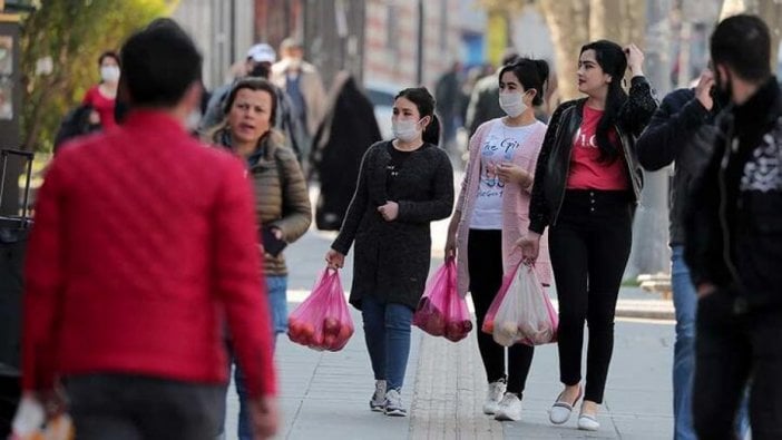 “İkinci dalganın oluşup oluşmayacağını bir, iki haftada göreceğiz”