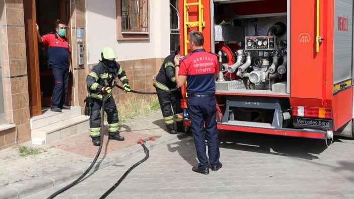 Madde bağımlısı şahıs evini yaktı