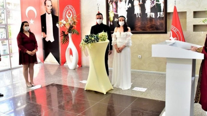 İçişleri Bakanlığı'ndan "Nikah Merasimlerinde Uygulanacak Tedbirler" genelgesi