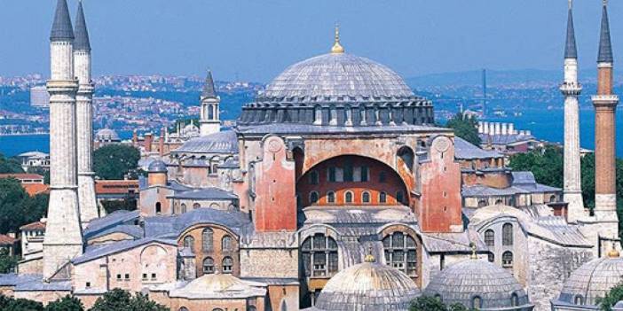 Ayasofya’daki eserlerin nasıl kapatılacağı açıklandı