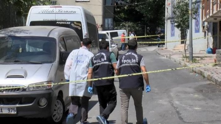 Ekip otosuna silahlı saldırı: Bir polis şehit oldu