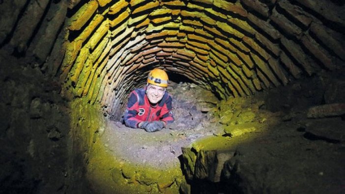 Ayasofya'da yeraltı menfezleri 3 boyutlu tarandı