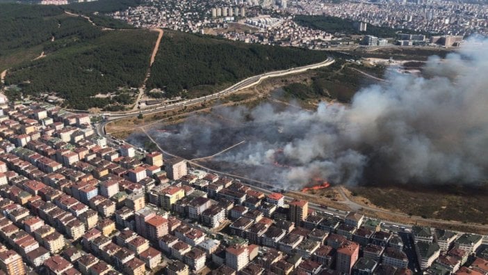 Maltepe'de askeri alanda yangın