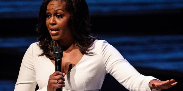 Michelle Obama, Trump'ı eleştirdi Biden'a oy istedi