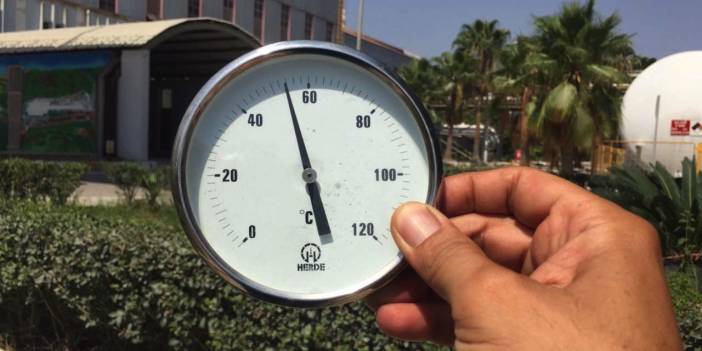 Mersin'de termometre 52 dereceyi gösterdi