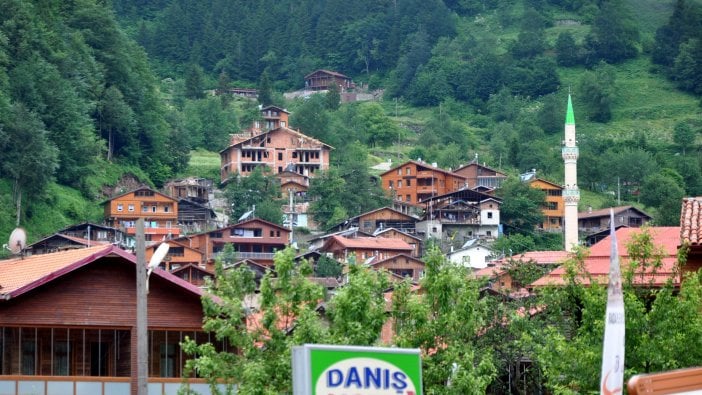 Doğu Karadeniz yaylalarında 4 bini aşkın kaçak yapı yıkılacak