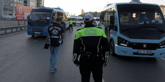 İstanbul'da minibüslere ayakta yolcu denetimi başladı