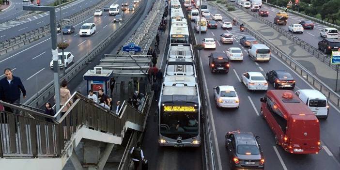 İşte İstanbul'da toplu taşımada koronavirüs önlemlerinin detayları