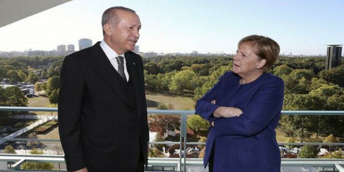 Erdoğan, Merkel ile görüştü