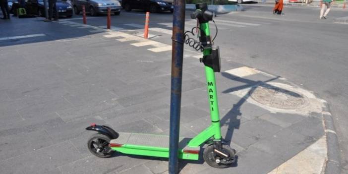 Komisyondan geçti: Elektrikli scooter'a yaş sınırlaması getirildi