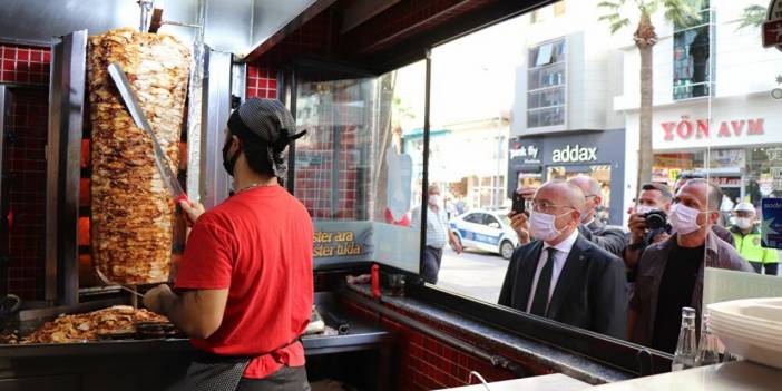 "Denizli Valisi acilen dönercilik ve Türkçe imla kursuna gitmeli"