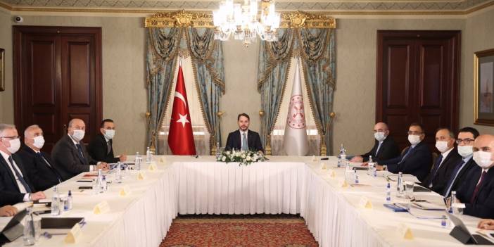 Berat Albayrak: İzlediğimiz ekonomi politikalarının somut meyvelerini yakın gelecekte alacağız