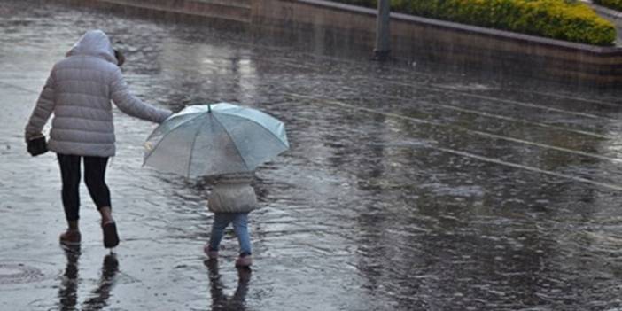 Meteorolojiden kuvvetli yağış uyarısı