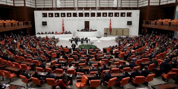 Dört partiden Fransa'nın Dağlık Karabağ kararına karşı ortak tepki