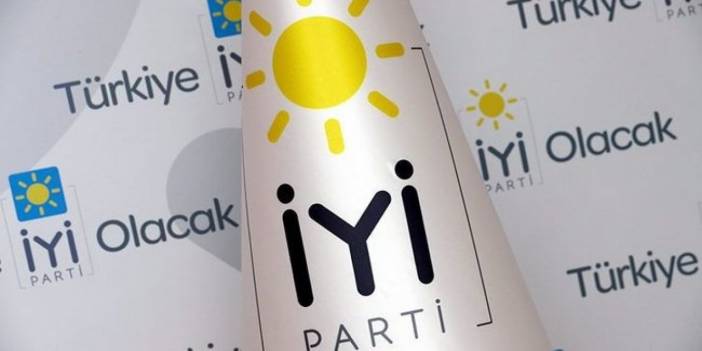 İYİ Parti'de toplu istifa