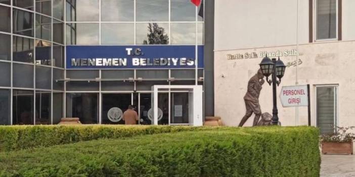 Menemen'in yeni belediye başkanı CHP'li Deniz Karakurt oldu