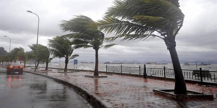 Meteorolojiden İstanbul için fırtına uyarısı