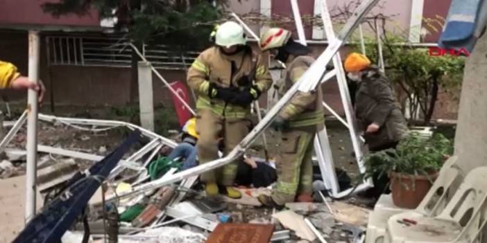 Avcılar'da balkon çöktü: 2 yaralı