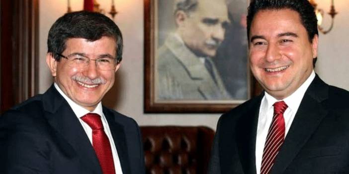 Davutoğlu'ndan Babacan'a tebrik telefonu