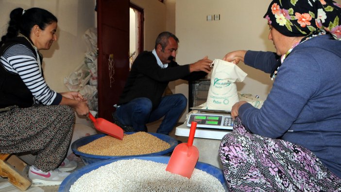 Komünist Partili Ovacık Belediyesinin organik ürünleri Türkiye pazarında