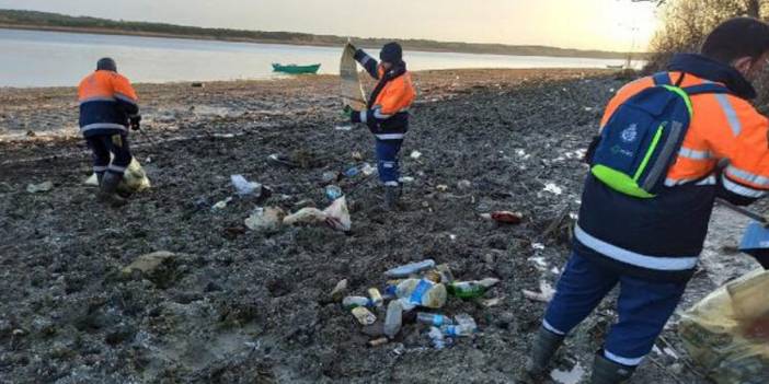 İstanbul barajlarında temizlik: 40 ton atık