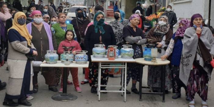 Romanların elektrikleri polis eşliğinde kesildi, mahalle ayağa kalktı