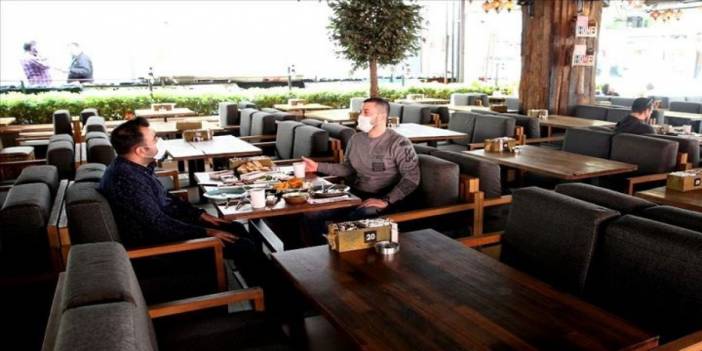 Vakalar arttı: Restoran, kafe ve okullar açılacak mı?